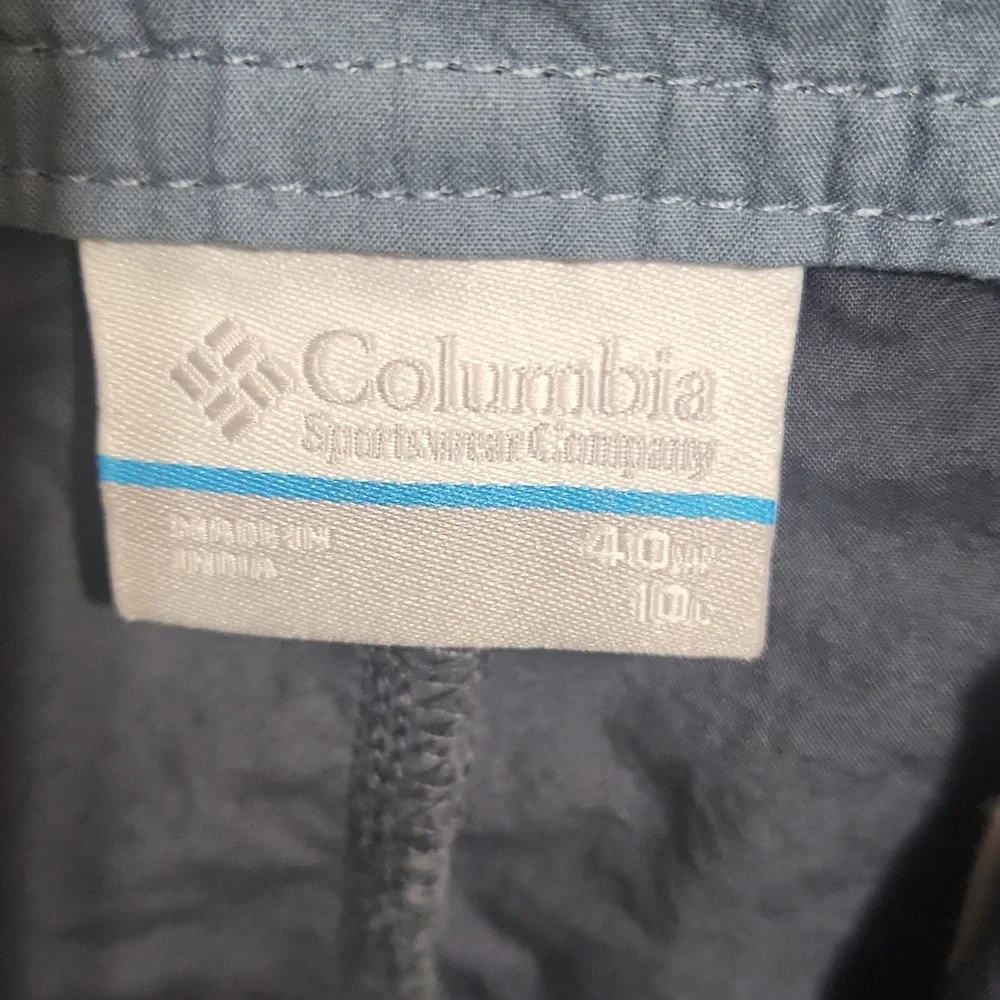 Columbia Men's Charcoal Flat Front Shorts Size 40